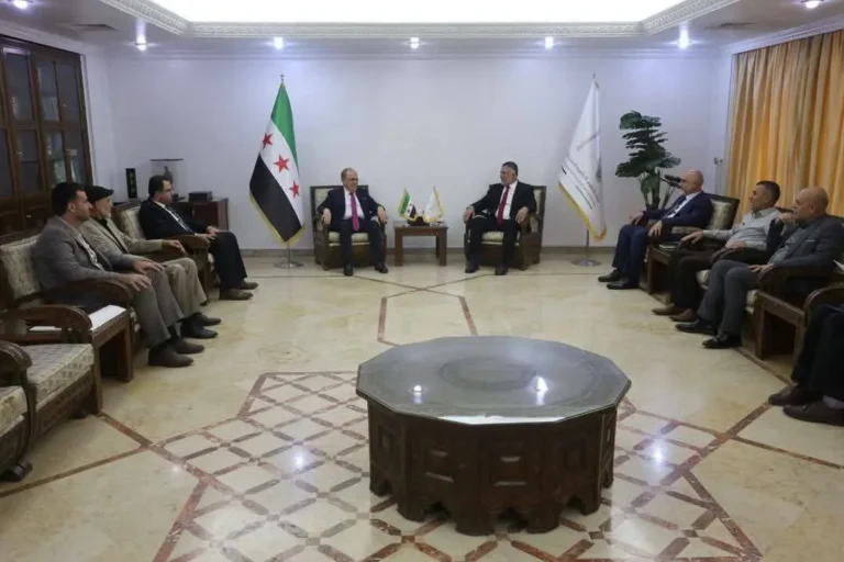 زيارة وفد من مجلس أمناء جامعة ماري وزارة التعليم العالي والبحث العلمي